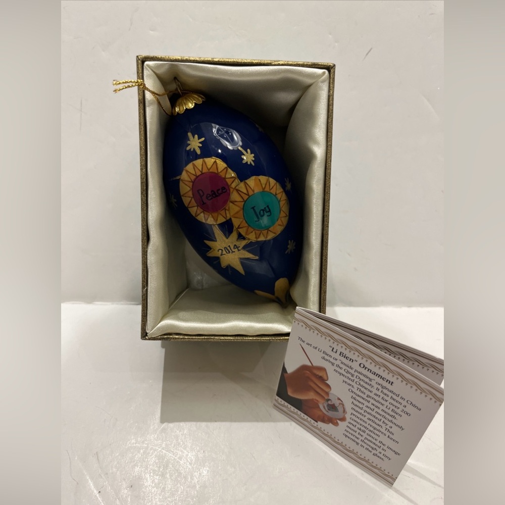 Pier 1 Imports Li Bien 2014 Holy Family Glass Ornament Box Handpainted Peace Joy